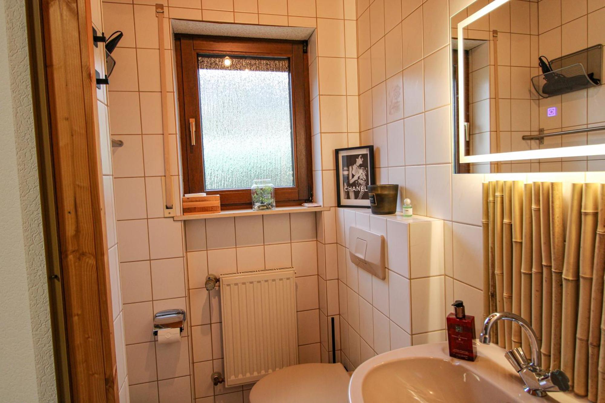 Stilvolle Wellness-Ferienwohnung In Neef Whirlpool, Sauna, Grill, Fitness, Billard & Moselblick מראה חיצוני תמונה
